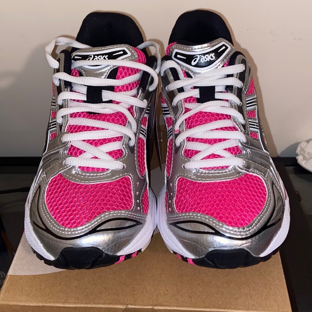 ASICS Kayano- Pink glo